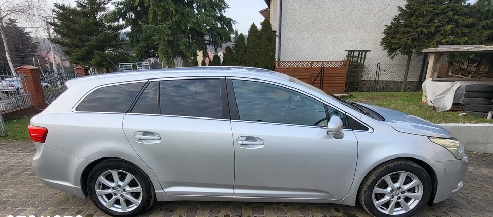 Toyota Avensis cena 21000 przebieg: 345000, rok produkcji 2010 z Kudowa-Zdrój małe 16